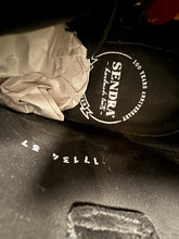 Afbeelding in Gallery-weergave laden, Nieuwe geweldig mooie laarzen van Sendra maat 37