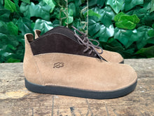 Afbeelding in Gallery-weergave laden, Nieuwe veterschoenen loints of holland maat 38,5(maat 5,5)