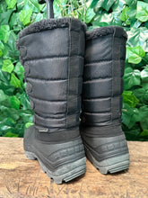 Afbeelding in Gallery-weergave laden, Bijna Nieuwe snowboots van Human Nature maat 37/38