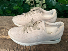 Afbeelding in Gallery-weergave laden, Nieuwe sneakers van Gabor maat 41 (wijdte H)