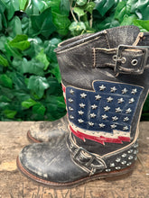 Afbeelding in Gallery-weergave laden, Nieuwe geweldig mooie vintage laarzen van Sendra maat 38