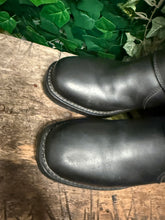 Afbeelding in Gallery-weergave laden, zo goed als nieuw mooie vintage laars van frye maat 39