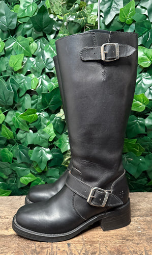 zo goed als nieuw mooie vintage laars van frye maat 39