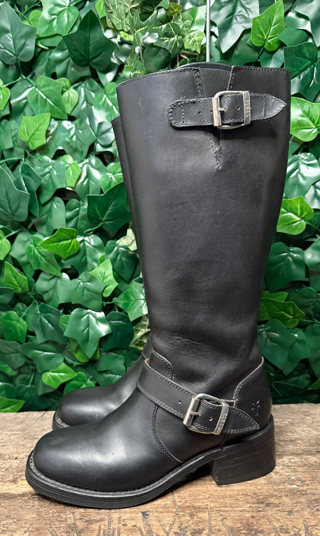 zo goed als nieuw mooie vintage laars van frye maat 39