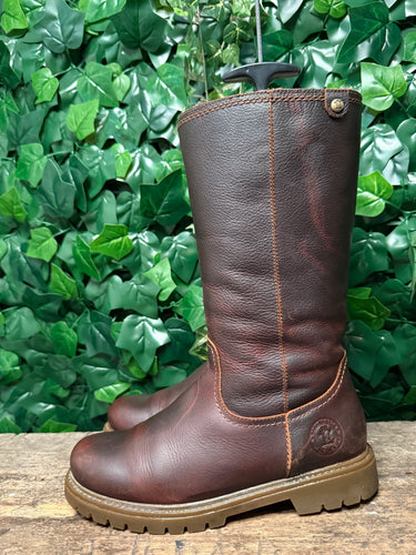 bijna nieuwe gevoerde laars van Panama Jack maat 40