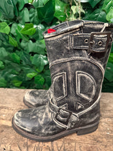 Afbeelding in Gallery-weergave laden, Nieuwe geweldig mooie vintage laarzen van Sendra maat 37