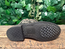 Afbeelding in Gallery-weergave laden, Nieuwe geweldig mooie vintage laarzen van Sendra maat 37