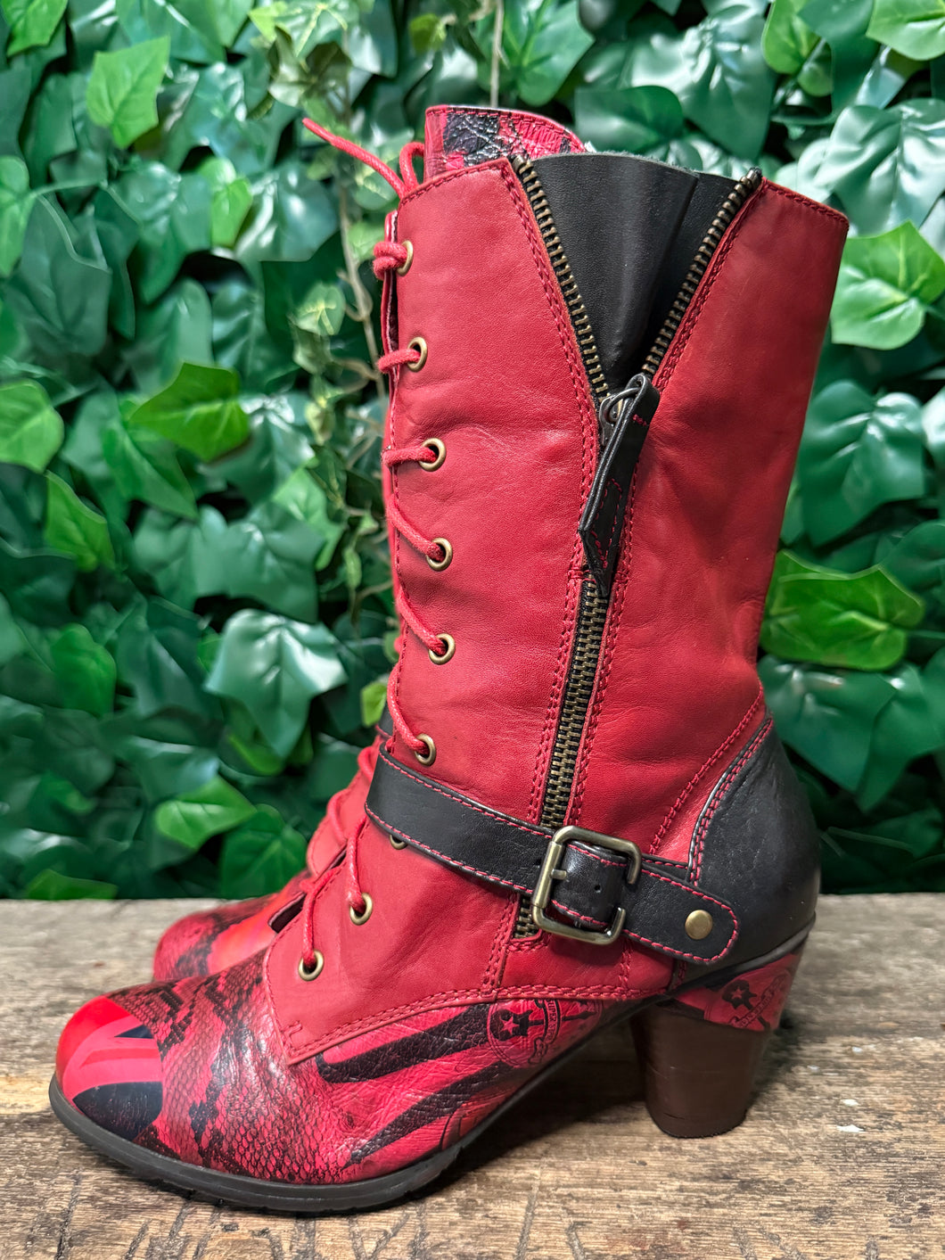 Nieuwe geweldig mooie laarzen van laura vita maat 37