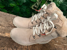 Afbeelding in Gallery-weergave laden, Nieuwe gevoerde boots van Panama Jack maat 39