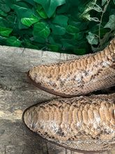 Afbeelding in Gallery-weergave laden, zo goed als nieuw vintage python laars van Sendra maat 38