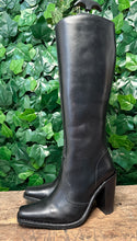Afbeelding in Gallery-weergave laden, super sexy hoge laarzen van sendra maat 39