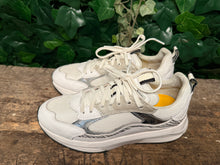 Afbeelding in Gallery-weergave laden, bijna Nieuwe sneakers van Xsensible maat 38 (wijdte G)