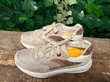 Afbeelding in Gallery-weergave laden, bijna Nieuwe sneakers van Xsensible maat 38 (wijdte G)