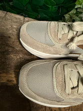 Afbeelding in Gallery-weergave laden, bijna Nieuwe sneakers van Xsensible maat 38 (wijdte G)