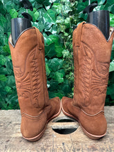 Afbeelding in Gallery-weergave laden, Nieuwe geweldig mooie vintage laarzen van Sendra maat 44