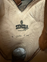Afbeelding in Gallery-weergave laden, Nieuwe geweldig mooie vintage laarzen van Sendra maat 44