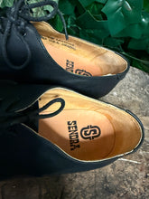 Afbeelding in Gallery-weergave laden, Nieuwe supergave vintage veterschoen maat 44 (maat 10)