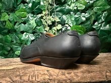 Afbeelding in Gallery-weergave laden, Nieuwe supergave vintage veterschoen maat 44 (maat 10)
