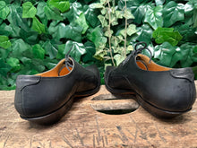 Afbeelding in Gallery-weergave laden, Nieuwe supergave vintage veterschoen maat 44 (maat 10)
