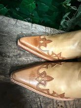 Afbeelding in Gallery-weergave laden, Nieuwe geweldig mooie laarzen van Sendra maat 39