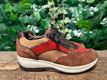 Afbeelding in Gallery-weergave laden, Gewoon Nieuwe sneakers van Xsensible maat 37 (wijdte H)