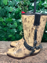 Afbeelding in Gallery-weergave laden, Nieuwe geweldig mooie vintage laarzen van Sendra maat 40