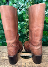 Afbeelding in Gallery-weergave laden, Geweldig mooie vintage blokhak laars sendra maat 41