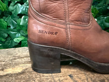 Afbeelding in Gallery-weergave laden, Geweldig mooie vintage blokhak laars sendra maat 41