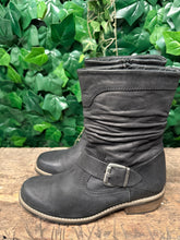 Afbeelding in Gallery-weergave laden, Nieuwe laarsjes van wolky maat 40