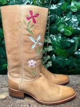 Afbeelding in Gallery-weergave laden, Nieuwe geweldig mooie vintage laarzen van Sendra maat 40