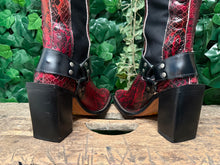 Afbeelding in Gallery-weergave laden, geweldig mooie hoge vintage python leer sendra laars maat 39