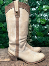 Afbeelding in Gallery-weergave laden, Geweldig mooie aparte laars sendra maat 39