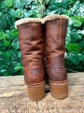 Afbeelding in Gallery-weergave laden, zo goed als nieuw gevoerde laars van Panama Jack maat 36