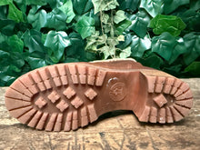 Afbeelding in Gallery-weergave laden, zo goed als nieuw gevoerde laars van Panama Jack maat 38