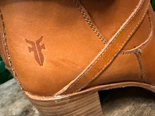 Afbeelding in Gallery-weergave laden, Nieuwe prachtige laarzen van Frye maat 38 (maat 8)