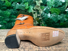 Afbeelding in Gallery-weergave laden, Nieuwe prachtige laarzen van Frye maat 38 (maat 8)