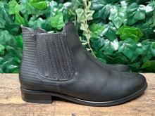 Afbeelding in Gallery-weergave laden, Nieuwe mooie chelsea boots van Bush puppies maat 42