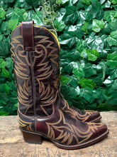 Afbeelding in Gallery-weergave laden, Bijna Nieuwe geweldig mooie laarzen van Sendra maat 40