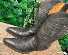 Afbeelding in Gallery-weergave laden, Bijna Nieuwe mooie laarzen van Sancho maat 45