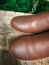 Afbeelding in Gallery-weergave laden, bijna Nieuwe gevoerde laars van Panama Jack maat 39