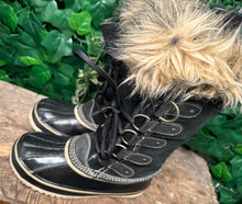 Afbeelding in Gallery-weergave laden, gewoon Nieuwe snowboots van Sorel maat 40