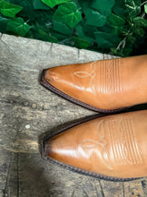 Afbeelding in Gallery-weergave laden, Nieuwe geweldig mooie laarzen van Sendra maat 40