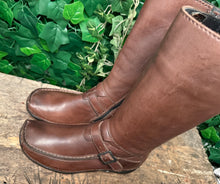 Afbeelding in Gallery-weergave laden, zo goed als nieuw laars van Wolky maat 40