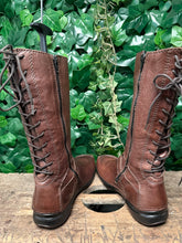 Afbeelding in Gallery-weergave laden, zo goed als nieuw laars van Wolky maat 40