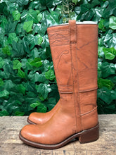 Afbeelding in Gallery-weergave laden, Nieuwe geweldig mooie laarzen van Sendra maat 37