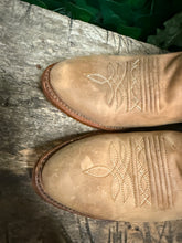 Afbeelding in Gallery-weergave laden, bijna Nieuwe geweldig mooie laarzen van Sendra maat 37