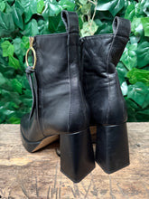 Afbeelding in Gallery-weergave laden, gewoon Nieuwe plateau laarsjes van Paul Warmer maat 40