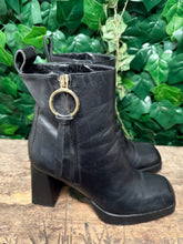 Afbeelding in Gallery-weergave laden, gewoon Nieuwe plateau laarsjes van Paul Warmer maat 40