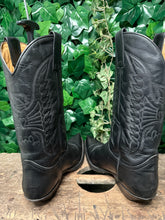 Afbeelding in Gallery-weergave laden, zo goed als nieuw geweldig mooie laarzen van Sendra maat 44