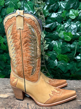 Afbeelding in Gallery-weergave laden, Nieuwe geweldig mooie laarzen van Sendra maat 39